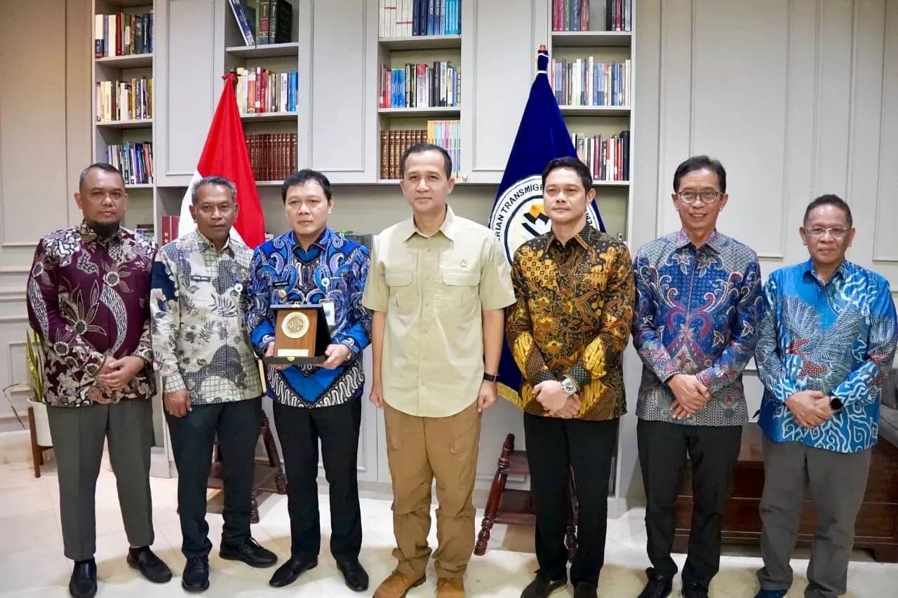 Bupati Fahmi Fadli Targetkan Paser Jadi Role Model Nasional Transmigrasi Modern